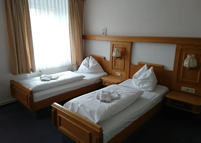 Erbgericht Pensjonat 3*